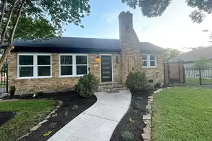 3020 Arbor St, Houston, TX 77004 - Photo 1