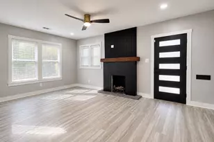 3020 Arbor St, Houston, TX 77004 - Photo 2