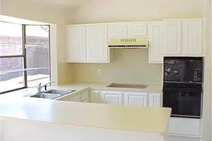 13946 Dentwood Dr, Houston, TX 77014 - Photo 4