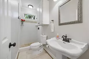 611 E 20th St, Houston, TX 77008 - Photo 14