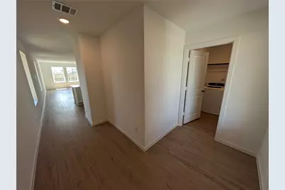 2923 Summer Breeze Way, Angleton, TX 77515 - Photo 4