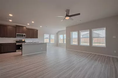 5827 Capri Forest Drive, Katy, TX 77493 - Photo 6