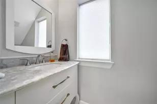 5806 Petty St, Houston, TX 77007 - Photo 14