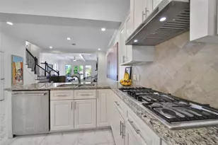 5806 Petty St, Houston, TX 77007 - Photo 6