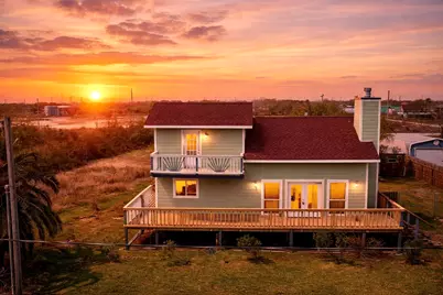 710 6th Street, San Leon, TX 77539 - Photo 1