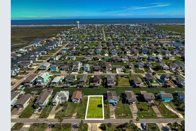 16523 Bahama Way, Galveston, TX 77554 - Photo 8