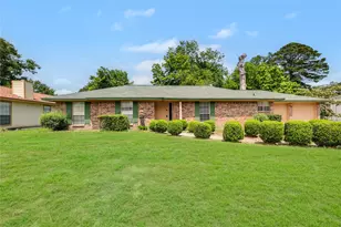 14256 Shadow Bay Dr, Willis, TX 77318 - Photo 1