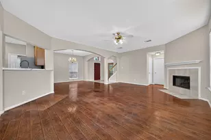 2314 Avery Park Dr, Sugar Land, TX 77498 - Photo 4