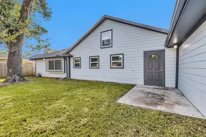 9723 Moorberry Lane, Houston, TX 77080 - Photo 36