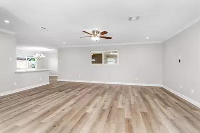 9723 Moorberry Lane, Houston, TX 77080 - Photo 6
