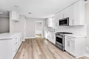 9723 Moorberry Ln, Houston, TX 77080 - Photo 10