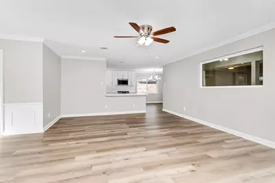 9723 Moorberry Lane, Houston, TX 77080 - Photo 8