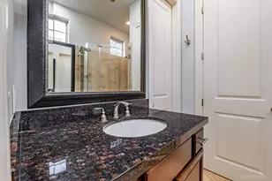 1258 Sampson St, Houston, TX 77003 - Photo 18