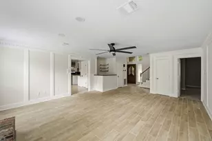 12447 Oak Park Dr, Houston, TX 77070 - Photo 6