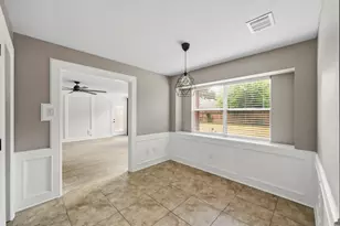 12447 Oak Park Dr, Houston, TX 77070 - Photo 12