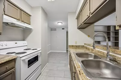 2120 El Paseo Street #615, Houston, TX 77054 - Photo 12