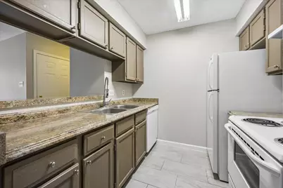 2120 El Paseo Street #615, Houston, TX 77054 - Photo 10