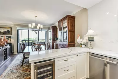 651 Bering Drive #601, Houston, TX 77057 - Photo 14