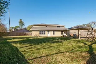13703 Templar Ln, Sugar Land, TX 77498 - Photo 46