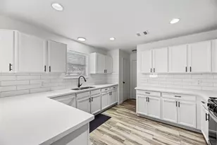 11946 Solon Springs Dr, Tomball, TX 77375 - Photo 6