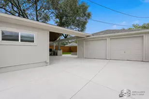 5951 Valkeith Dr, Houston, TX 77096 - Photo 28