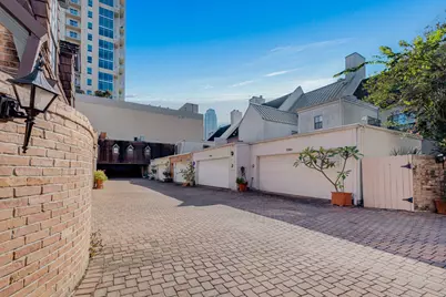 5304 Brownway Street #A3, Houston, TX 77056 - Photo 30