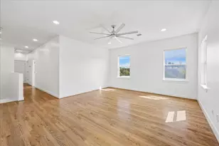 1317 W Clay St, Houston, TX 77019 - Photo 24