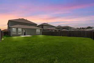 9658 Caney Trails Rd, Conroe, TX 77303 - Photo 4