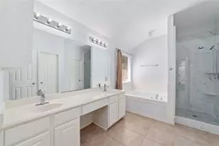 15010 Leila Oaks Ln, Houston, TX 77082 - Photo 12