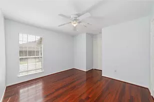 15010 Leila Oaks Ln, Houston, TX 77082 - Photo 16