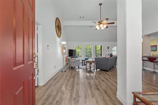 261 26th St, San Leon, TX 77539 - Photo 4