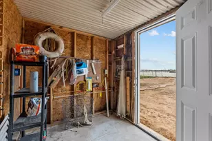 1048 16th St, Dickinson, TX 77539 - Photo 20