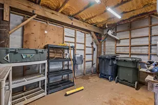 1048 16th St, Dickinson, TX 77539 - Photo 24