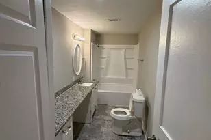 4622 Falls St, Houston, TX 77026 - Photo 4