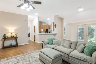 3818 Treasure Island Dr, Montgomery, TX 77356 - Photo 14