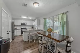 12681 Lake Conroe Hills Dr, Willis, TX 77318 - Photo 8