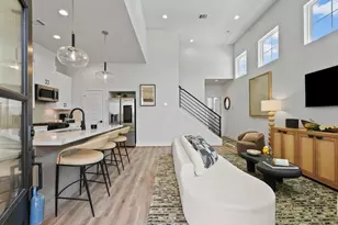 9218 Washington Hts St, Houston, TX 77063 - Photo 12