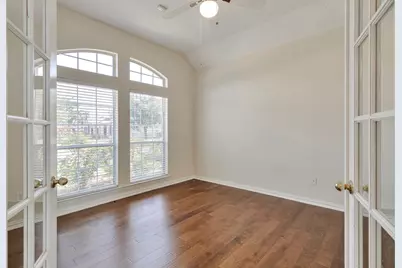 11811 Newport Shore Drive, Houston, TX 77065 - Photo 4