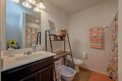 13907 Rimple Bend Lane, Houston, TX 77048 - Photo 32