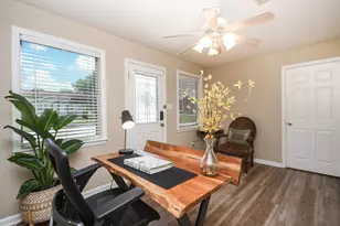 16902 Berry Rd, Pearland, TX 77584 - Photo 10