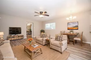 16902 Berry Rd, Pearland, TX 77584 - Photo 2