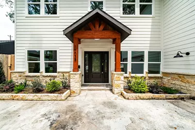 10038 Westview Drive, Houston, TX 77055 - Photo 4