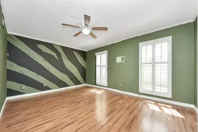 10710 Moorcreek Drive, Houston, TX 77070 - Photo 20