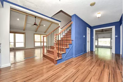 10710 Moorcreek Drive, Houston, TX 77070 - Photo 14