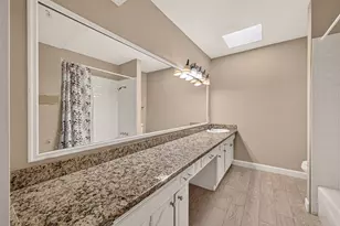 408 N Post Oak Ln, Houston, TX 77024 - Photo 32