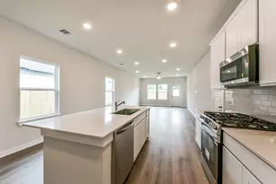 1990 Brookpointe Ln, Dayton, TX 77535 - Photo 12