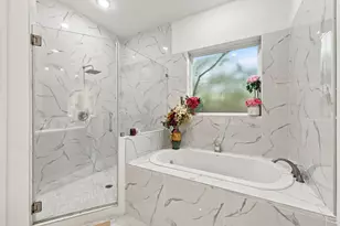 6205 Allison Rd, Houston, TX 77048 - Photo 18