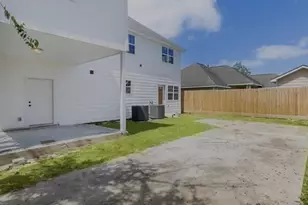 3925 McKinley, Houston, TX 77051 - Photo 28