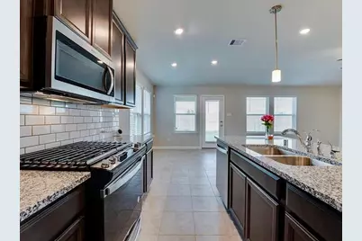 2418 Humble Way, Rosenberg, TX 77471 - Photo 6