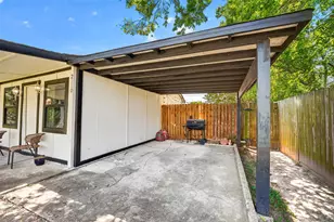 2110 Hillshire Dr, Deer Park, TX 77536 - Photo 6